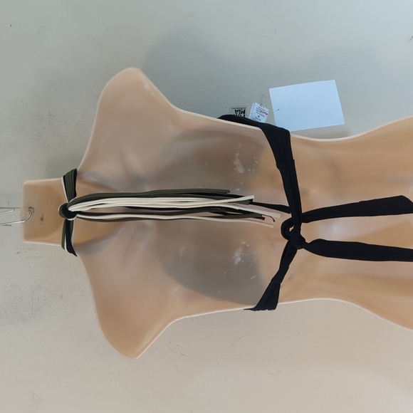 California Sunshine Ladies Macrame Halter Swim Top - Picture 3 of 13